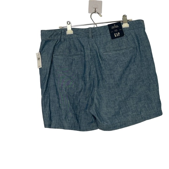 Gap Girlfriend Khaki Short High Rise 5'' Inseam Short - Picture 2 of 9